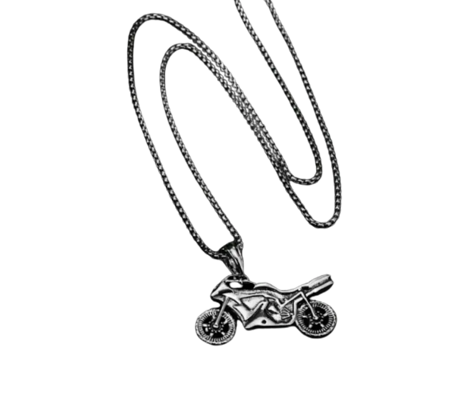 Collar con dije en forma de motocicleta
