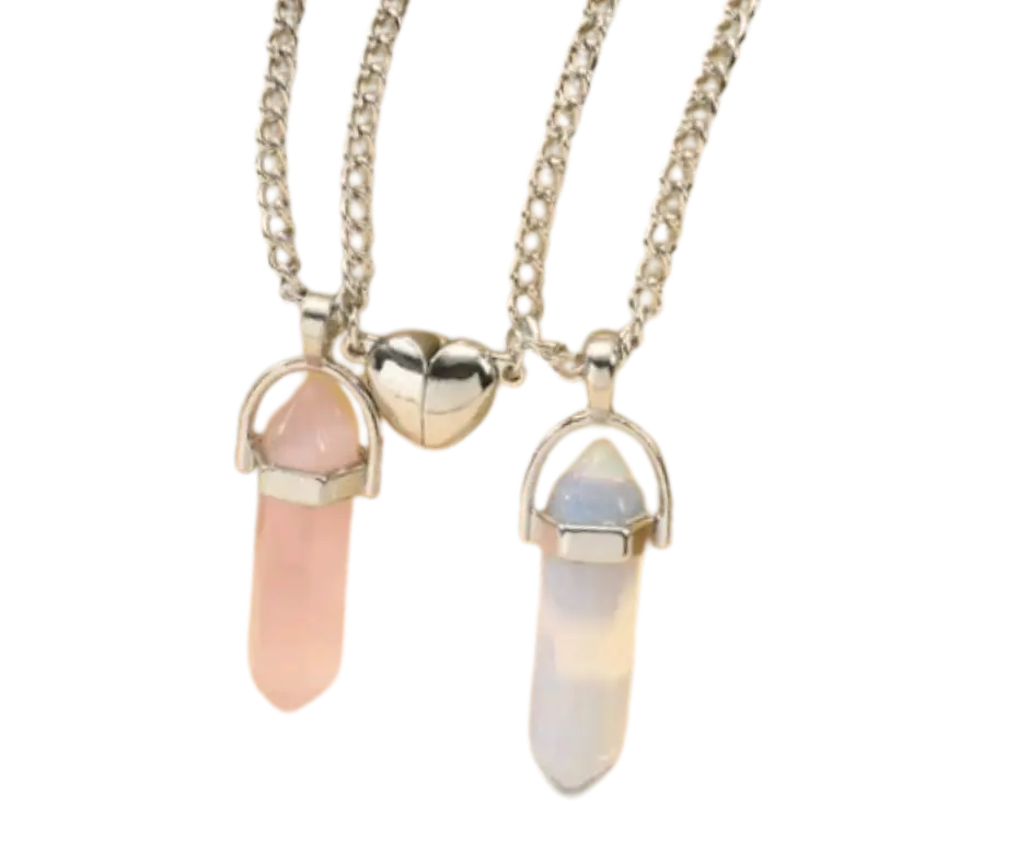 Set de collares con cuarzo y corazón gris