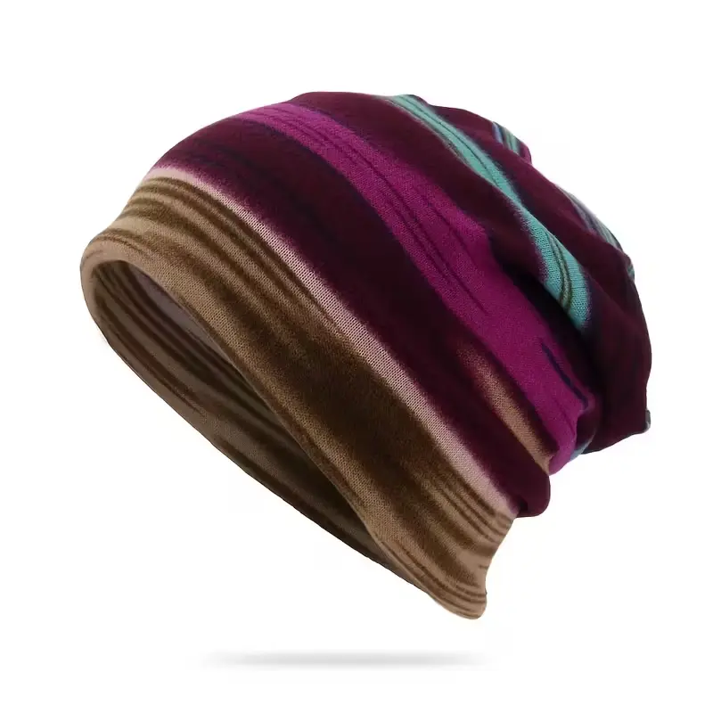 Gorro de tela con diseño de colores