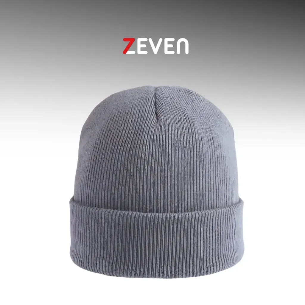 Gorro de punto gris claro