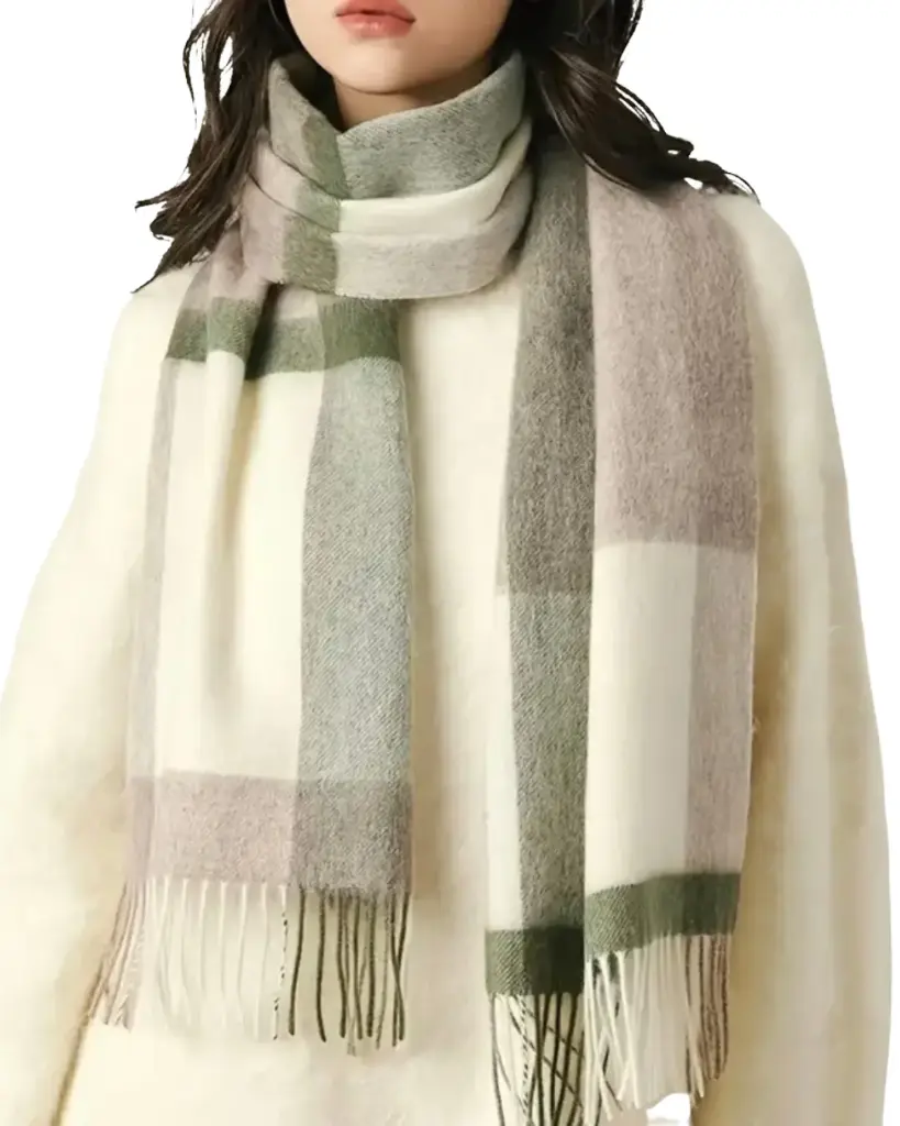 Bufanda clara elegante