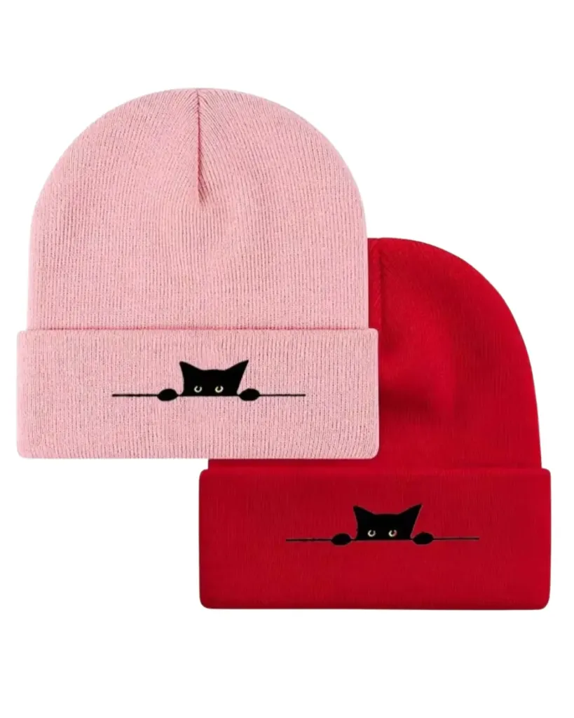 Set de gorros rosado y rojo con bordado de gato negro