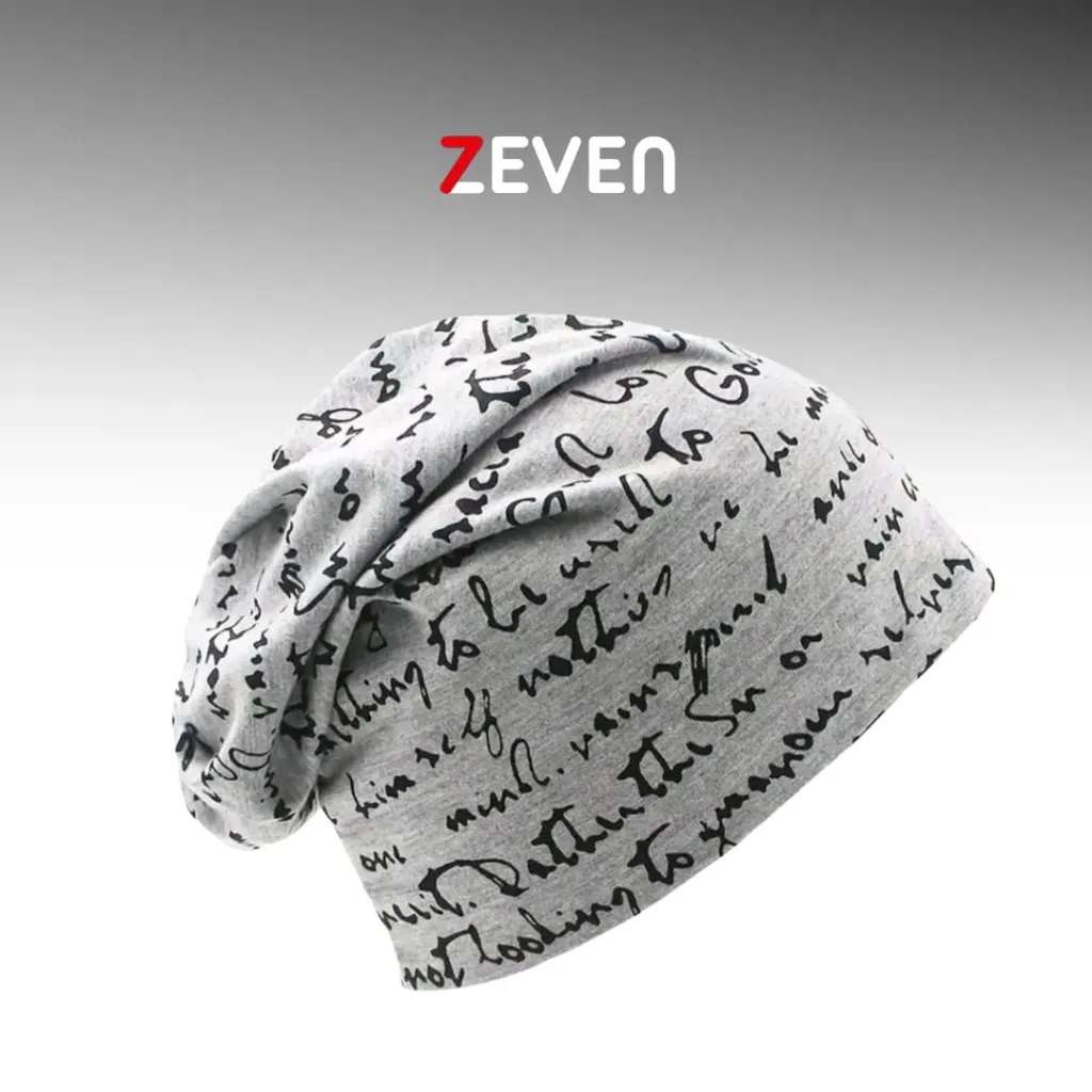 Gorro holgado gris con letras