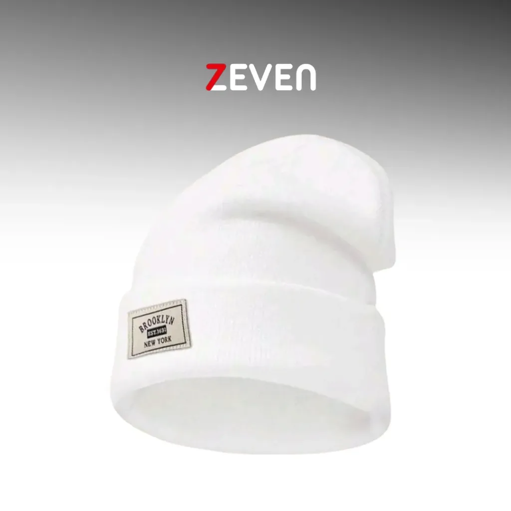 Gorro blanco con viñeta BROOKLYN