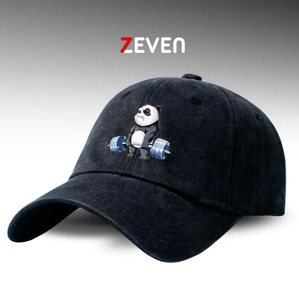 Gorra negra con panda