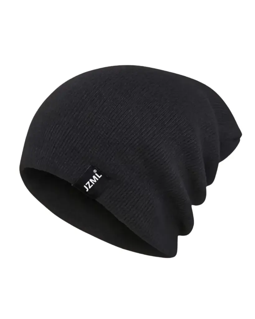 Gorro holgado negro con etiqueta 