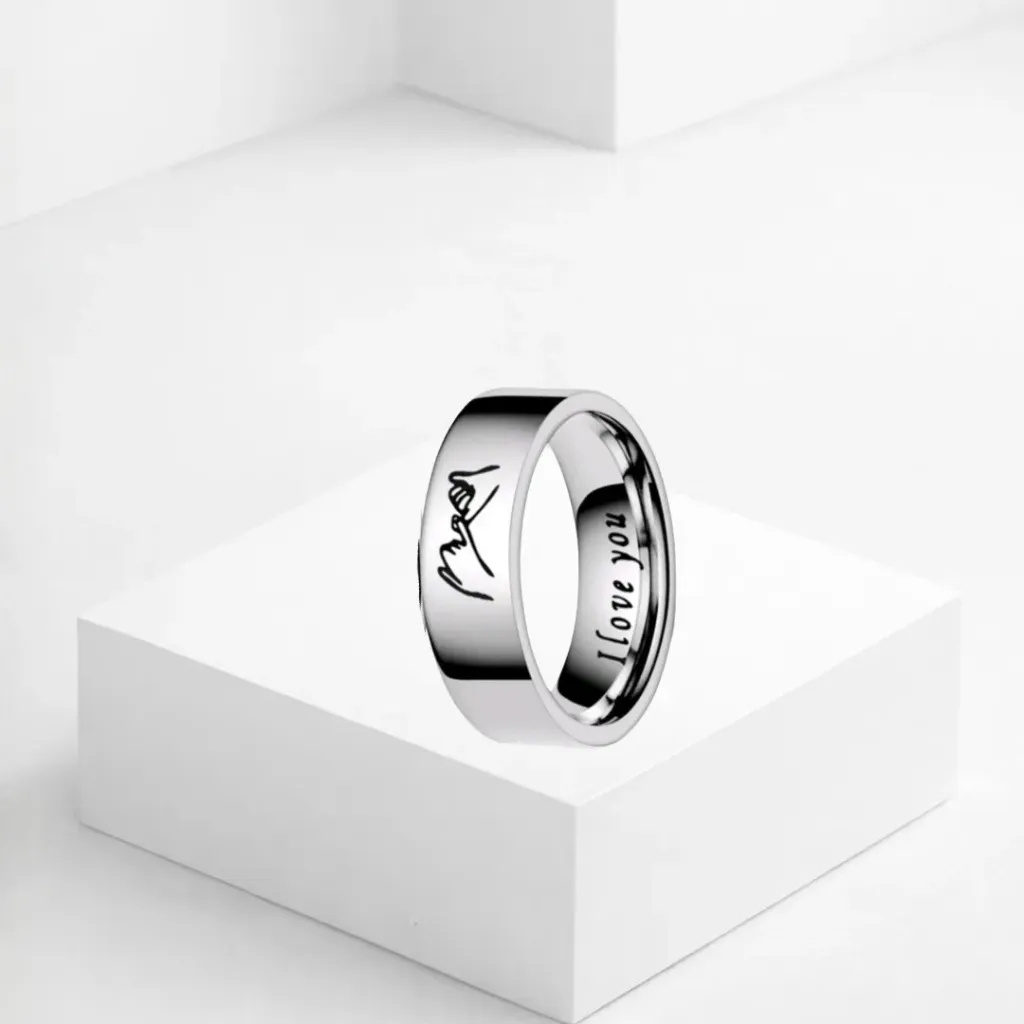 Anillo plateado con imagen de promesa "I love you"