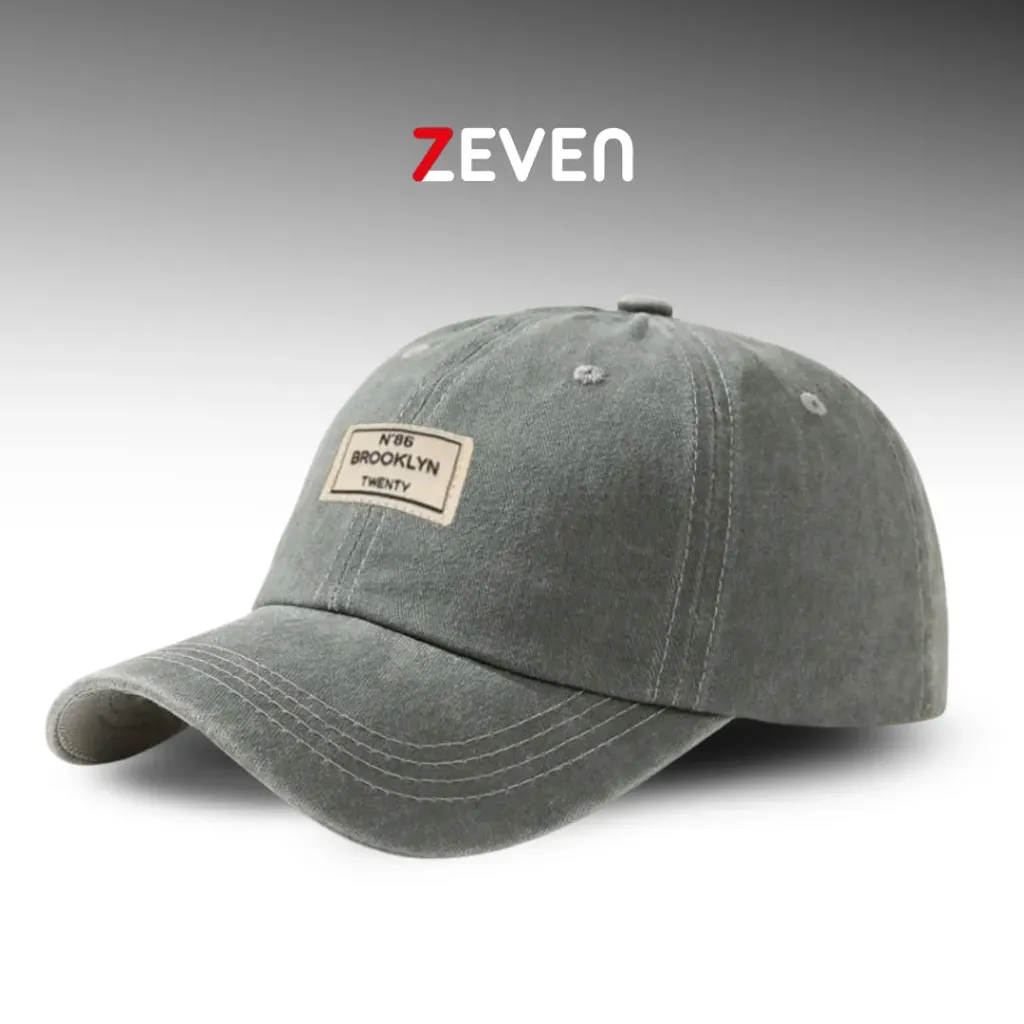 Gorra gris claro con parche BROOKLYN 