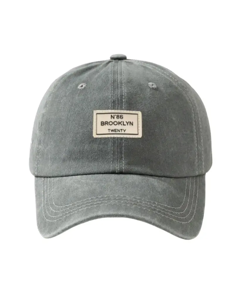 Gorra gris claro con parche BROOKLYN 