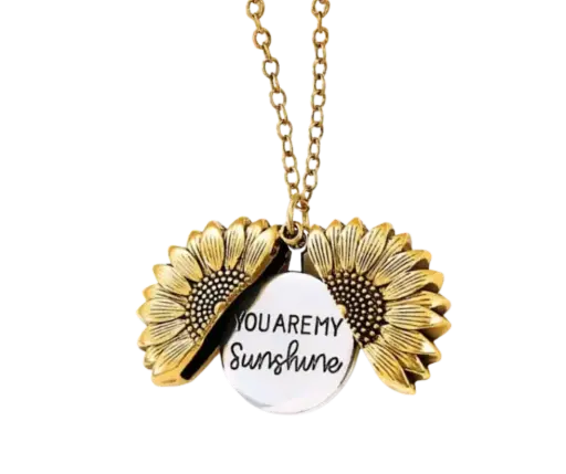 [CLL0037] Collar con dije en forma de girasol abierto, que muestra la frase "YOU ARE MY SUNSHINE" en su interior.
