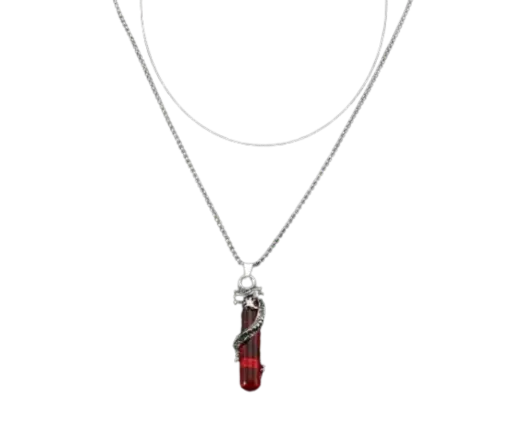 Collar con dije de piedra roja y dragón plateado.